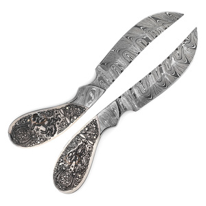 Cuchillo de caza hecho a mano de acero de Damasco, hoja de 0.45mm de grosor con punta de clip y espiga completa de 19cm, mango de hueso de camello con grabado láser, OEM - Product Image 4