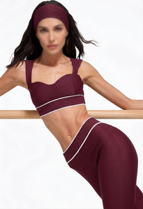 Ensemble de sport sans couture pour femmes, leggings d'entraînement taille haute et soutien-gorge de sport extensible, tenue de fitness respirante pour la salle de sport, unisexe. - Product Image 2