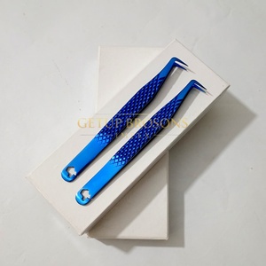 Pinzas para Extensión de Pestañas GETUP BROSONS IMPEX Blue Plasma de 90 Grados, Acero Inoxidable, Punta Suave, Herramientas de Precisión, Duraderas - Product Image 3