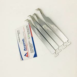 Pince à cils en acier inoxydable argenté conçue sur mesure en gros outil d'extension de pointe durable de haute qualité - Product Image 1