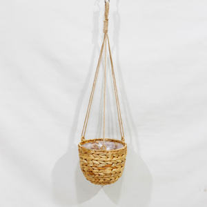 Maceta colgante de ganchillo hecha a mano de alta calidad para plantas en maceta para casa y jardín - Product Image 5