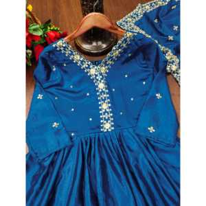 Traje Sharara de Fiesta para Mujer, Diseño de Diseñador, con Bordado de Lentejuelas - Product Image 1