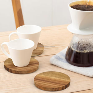 Juego de 6 Posavasos de Madera de Acacia con Soporte, Duraderos y Ecológicos, Protección para Mesa, para Uso en Interiores y Exteriores, por Smark Exports - Product Image 2