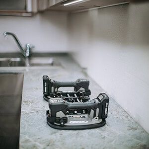 Sollevatore a Vuoto V2 in Acciaio Inox per Fissaggio Piani di Lavoro - Product Image 5