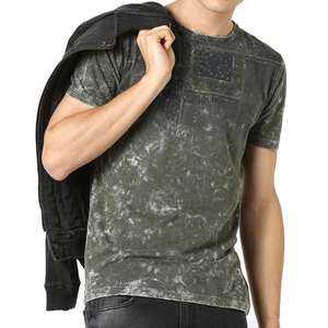 T-shirt élégant délavé pour homme, couleurs délavées, tissu en coton confortable, tenue décontractée tendance - Product Image 1