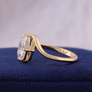 Anillo de banda curvada con diamante tallado estilo mina antigua y cojín alargado, oro rosa de 14K, 2.02CT, cultivado en laboratorio, para mujer, regalo de compromiso para dama de honor - Product Image 4
