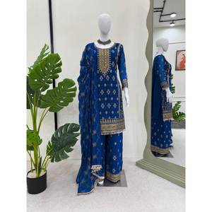 Ensemble de costume de fête pour femmes avec fil et travail de séquence - Product Image 2