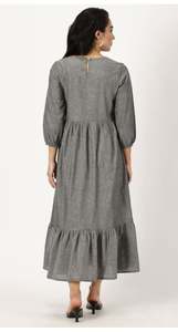 ชุดราตรียาว 2026 แฟชั่นฤดูใบไม้ผลิ ดีไซเนอร์ ชุดเดรสผู้หญิง คอวี ปักลายหรูหรา แขนบาน สีดำ ชุดเดรสยาวแม็กซี่ที่ดีที่สุด - Product Image 4