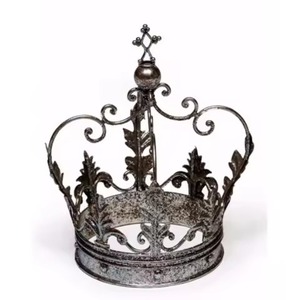 Corona Navideña Decorativa de Metal, Elegante Decoración Colgante para el Invierno, Estilo para Interiores del Hogar - Product Image 3