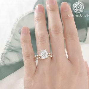 Anillo de Compromiso de Moissanita con Corte Cojín para Mujer Charm Jewels, Engaste de Plata con Puntas, Estilo Clásico, Certificado IGI, 3 GM - Product Image 3