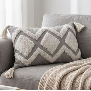 Best Price Geometric Tufted Lumbar Pillow Cover Gray <b>White</b> Bohemian Style with Tassels Oblong Shape Decorative <b>Throw</b> Pillow - Product Image 6
