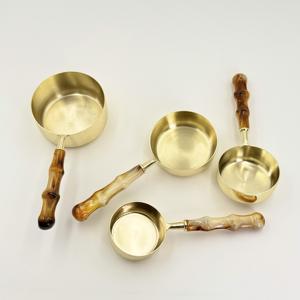 Tazas Medidoras de Acero Inoxidable Hechas a Mano con Mango de Resina para Medir Polvo, Granos y Líquidos, Gran Venta en India - Product Image 3