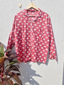 ชุดนอนผ้าฝ้ายสำหรับผู้หญิง ลายดอกไม้สไตล์ชาติพันธุ์ เนื้อผ้านุ่ม ระบายอากาศได้ดี ชุดนอนลำลอง ชุดเซ็ตติดกระดุม - Product Image 6