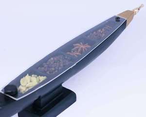 Boîte à épices en bois en forme de bateau avec organisateur de masala artisanal assorti pour la cuisine, la salle à manger, récipient de rangement traditionnel - Product Image 4