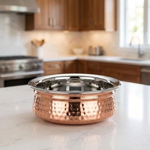 Cuenco de Cobre Hecho a Mano en India con Interior de Acero Inoxidable, Vajilla de Lujo para Mesa, Decoración para Restaurantes, Hogares y Hoteles - Product Image 5