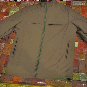 Veste softshell personnalisée pour femme, écologique, en polyester recyclé, imperméable, avec doublure polaire - Product Image 1
