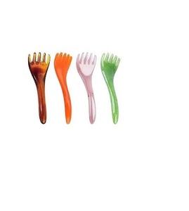 Peine de masaje de resina hecho a mano de primera calidad para una rutina de cuidado del cabello saludable y un masaje suave del cuero cabelludo - Product Image 6