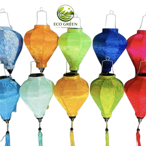 Lanterne vietnamienne artisanale de Hoi An, lampe suspendue décorative pour spa, centre de bien-être et intérieur zen - Product Image 3