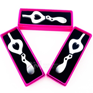 Boîte rose RMI pour pince à épiler à sourcils individuelle, emballage personnalisé en forme de cœur, nouveau design, ensemble de pinces à épiler à sourcils. - Product Image 5