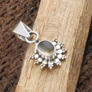 Pendentif Cabochon Citrine Naturelle en Argent Sterling 925 Plaqué Platine Fait Main Vintage Pierre Précieuse Jaune Unisexe Vente en Gros - Product Image 2