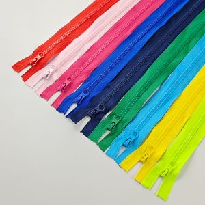 Fermetures éclair doubles en plastique en stock pour vestes et manteaux - Product Image 4