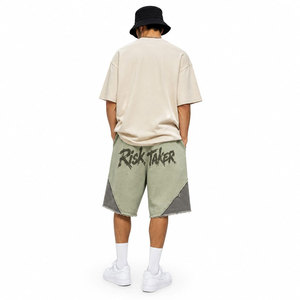 Shorts Bermuda pour Homme Imprimés Personnages de Dessins Animés, Taille Mi-Haute, Cordon de Serrage, Décontractés en Coton avec Patchs, Effet Délavé à l'Acide - Product Image 5