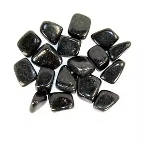 Nuumaite Pierres Roulées Artisanales en Agate Naturelle - Product Image 3