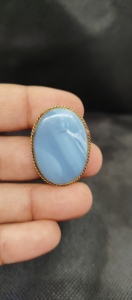 Collier pendentif en opale bleue naturelle ovale, serti clos, avec cabochon rainuré - Product Image 4