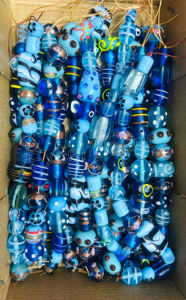 Cuentas de Vidrio de Cristal para Decoración de Paredes, Diseño de Mesas, Fabricación de Joyería de Moda - Mezcla de Colores en Hilo, Empaque por Kilogramos - Product Image 5