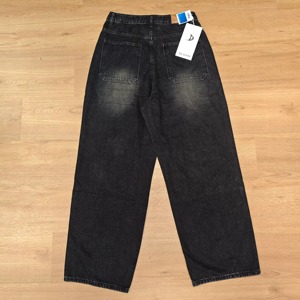 Chaqueta de chándal de diseñador para hombre, pantalón jogger de mezclilla con ajuste, rotos, con agujeros, con estampado de grafiti, vintage, rectos, con estampado de leopardo, con remaches, lavados - Product Image 5