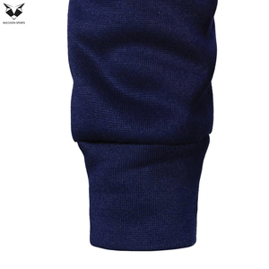 Sudadera con capucha estilo pullover de tejido tecnológico para hombre, último diseño, de la mejor calidad, hecha en Pakistán, sudaderas clásicas para hombre. - Product Image 4