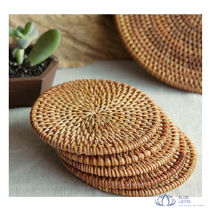 MEILLEURES VENTES |   Set de table et sous-verre en rotin tressé à la main, écologique, isolant thermique, non imperméable, pour usage intérieur/extérieur - Product Image 1