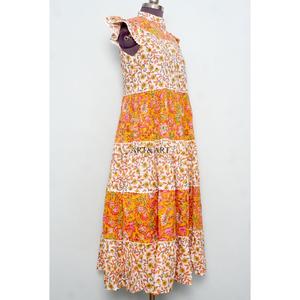 Robe longue d'été à manches courtes multicolore en coton avec ceinture, style modeste, imprimé numérique, col noué sur le devant, coupe fluide, douce et naturelle - Product Image 5