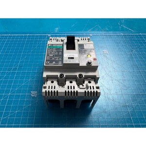 Interruptor Automático de Caja Moldeada (MCCB) Serie Fuji EW - 3P / 15A / 50AF EW50RAGU-3P015, Interruptor Diferencial, Usado como Equipo Semiconductores Legacy - Product Image 4