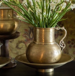 Handmade Metal Flower <b>Vase</b> For Stylish Home Decor Featuring <b>Unique</b> Craftsmanship And Elegant Appearance - Product Image 1