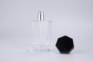 Parfum avec capuchon en or - Product Image 4