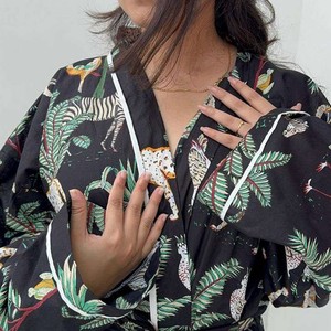 Bata de Baño Kimono 100% Algodón, Rayas, Cuello en V, Cintura Ajustable, para Mujer y Hombre, Ideal para Playa o Bodas - Product Image 4