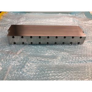 ASM 16-320915D01 PLATE PLENUM INJECTOR FLANGE - Equipo y piezas de semiconductores de confianza de la marca global Legacy - Product Image 1
