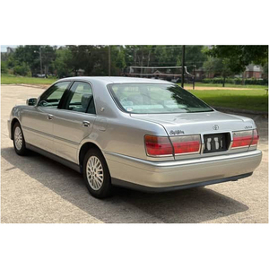Toyota Crown Royal Saloon 2000 - Product Image 2