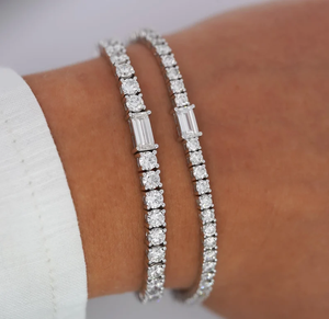 Pulsera de tenis de acero inoxidable chapada en rodio para mujer, con diamantes de talla brillante redonda y engaste en canal, joyería clásica para bodas - Product Image 1
