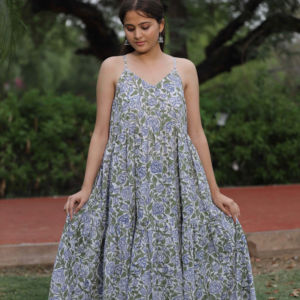 Robe indienne élégante en coton faite à la main, robe de soirée à la mode pour femme, tenue d'été pour mariée, cadeau personnalisé, robe en solde - Product Image 1
