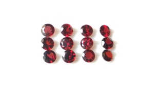 Grenat naturel du Mozambique de haute qualité, pierres précieuses rondes taille brillant 4mm 5mm 6mm 8mm, lot de pierres de grenat rouge en gros pour la bijouterie - Product Image 3