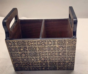 Reposacucharas de MDF Esmaltado Hecho a Mano por ILAHI, Decoración de Cocina Disponible en Uttar Pradesh, Solo Lavar a Mano - Product Image 2