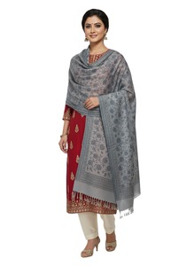 Hijab pour femmes, imprimé floral à pois carrés, en laine légère, pour l'hiver, à porter tous les jours, avec bordure à franges - Product Image 3