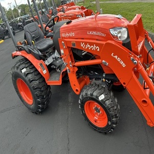 รถแทรกเตอร์ Kubota LX2620 4WD HST ระดับมืออาชีพ พร้อมเครื่องยนต์ดีเซลระบายความร้อนด้วยน้ำ 23.3 แรงม้า และระบบพวงมาลัยเพาเวอร์ไฮดรอลิก - Product Image 4