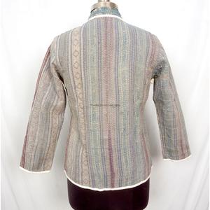 Nouvelle arrivée, veste Kantha multicolores en patchwork, 100% coton respirant, fabriquée à la main en Inde, style ethnique pour un usage décontracté - Product Image 4
