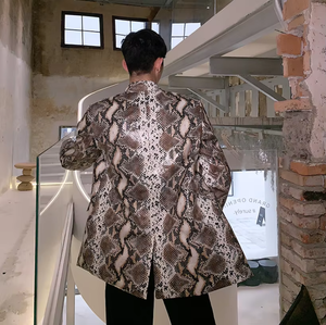 Chaqueta de moda para hombre, de piel sintética de serpiente, ecológica, con certificación Oeko-Tex, abrigos de piel sintética para hombre. - Product Image 2