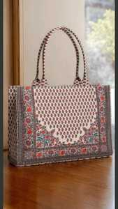 Bolso Tote Bohemio de Yute y Ratán con Estampado Personalizado, Acanalado, Hecho a Mano, Gran Capacidad, Plegable, con Correa para Hombro, para Viajes y Uso Exterior - Product Image 2