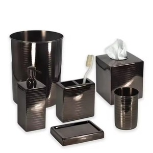 Los jaboneros metálicos elegantes más vendidos mantienen el jabón seco mientras que lucen como un conjunto de accesorios de baño sofisticados y encantadores. - Product Image 2