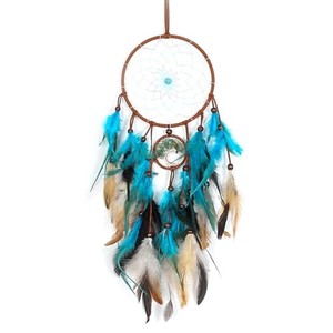 Attrape-rêves artisanal en bois de bambou avec plumes colorées |   Vente en gros - Product Image 2